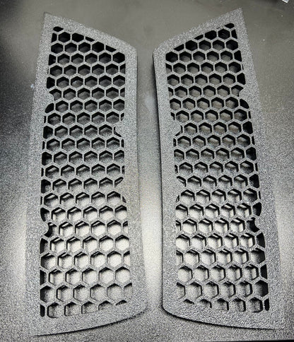 2003-2004 SVT "Terminator" Cobra Hood Vents (Honeycomb Pattern)