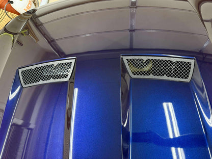 2003-2004 SVT "Terminator" Cobra Hood Vents (Grid Style)