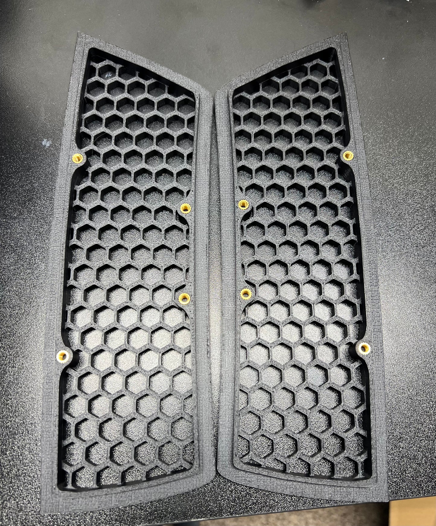 2003-2004 SVT "Terminator" Cobra Hood Vents (Honeycomb Pattern)