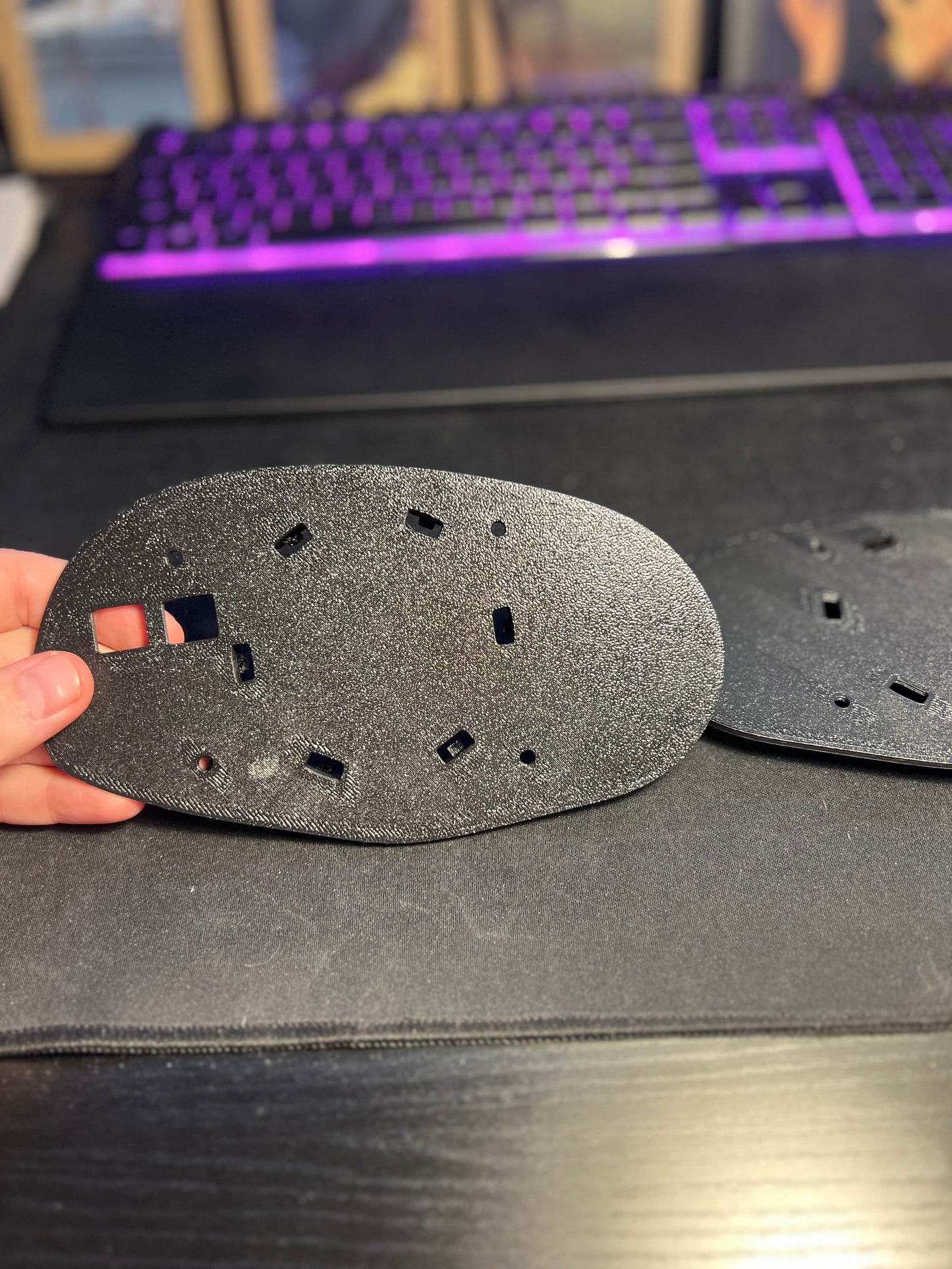 03-04 SVT Cobra Mirror Shake FIX