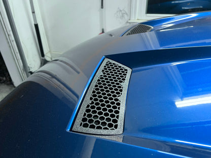 2003-2004 SVT "Terminator" Cobra Hood Vents (Honeycomb Pattern)